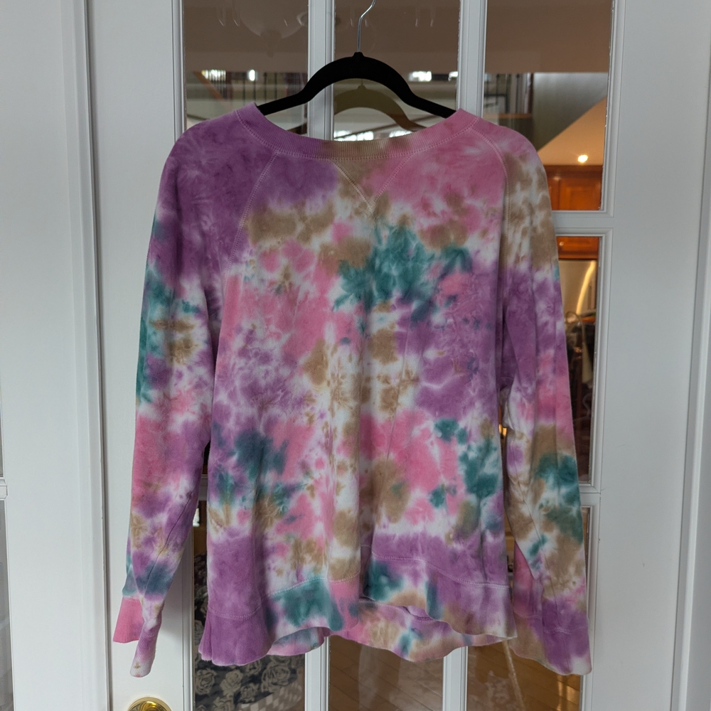 Colorful Tie-Dye Long Sleeve Top